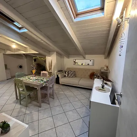 L'angolo Di Pace Apartment *